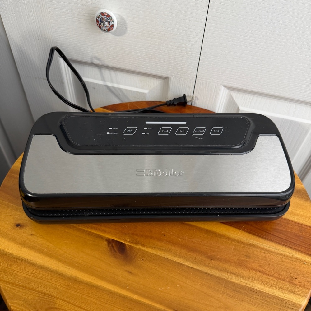 Mueller vacuum‎ sealer